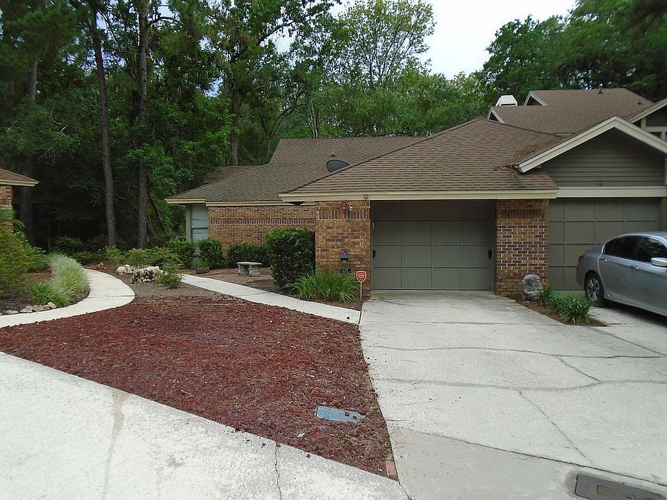 1st image of 679 Wells Landing Dr