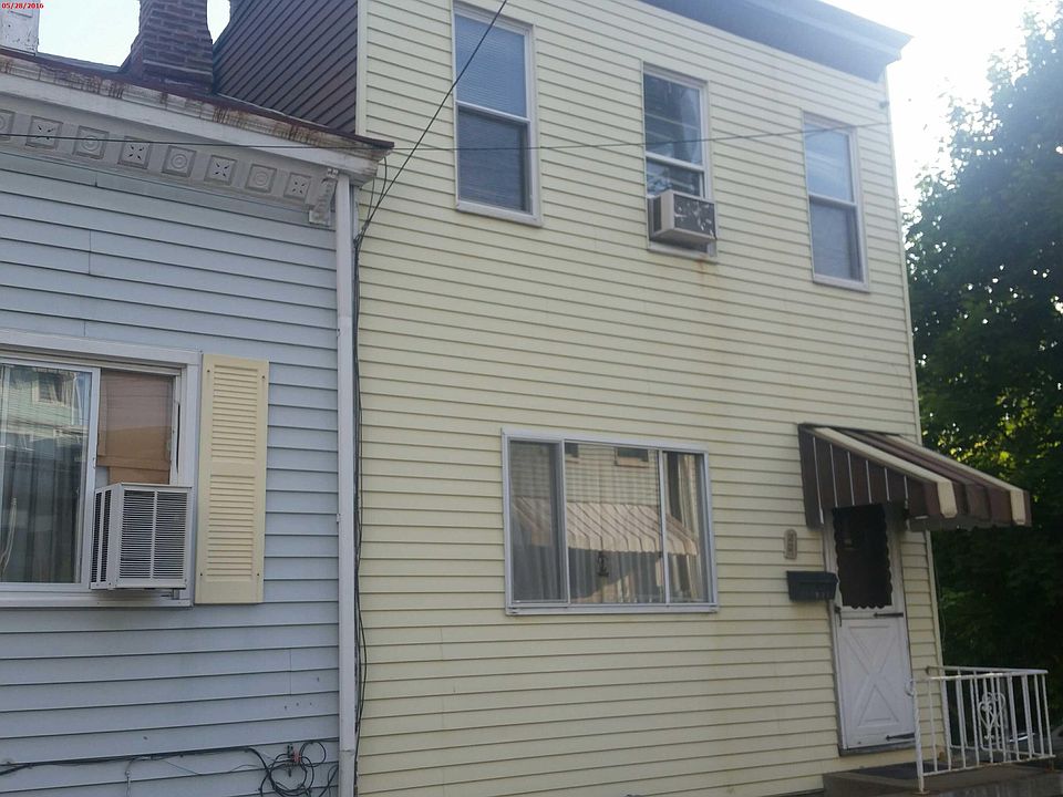 2nd image of 1931 Huron St