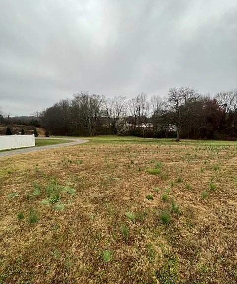 18 W Clark Rd — Photo 2