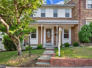 1430 Deerfield Ln, Woodbridge, VA 22191