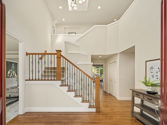 This home checks all the boxes. 5 bedrooms, or 4 plus bonus, 4 bathrooms and main floor office. All new paint, carpet and newly finished hardwoods>