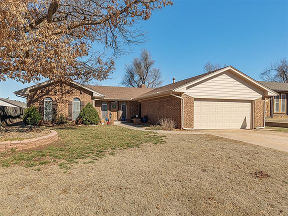 2nd image of 313 W Platt Dr
