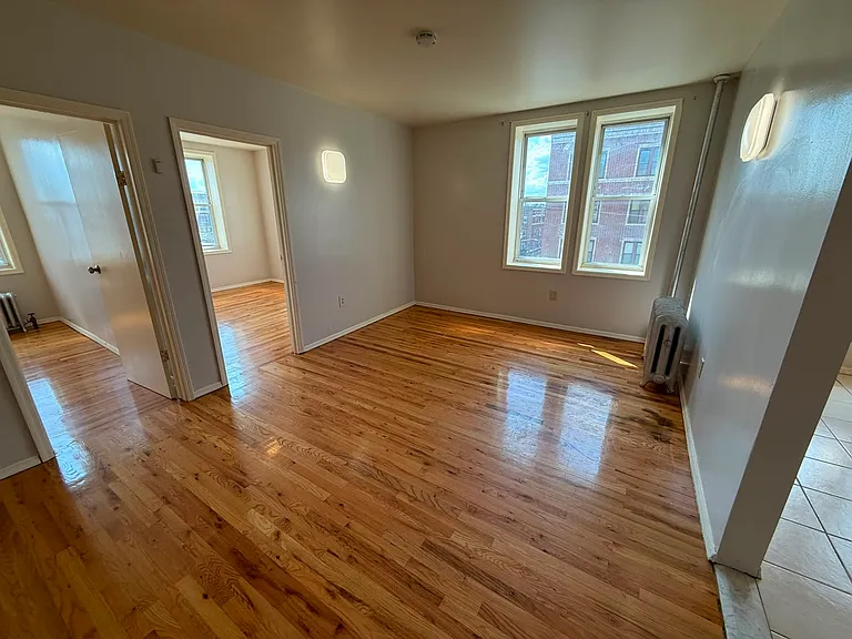 6604 Broadway #4IE — Photo 4