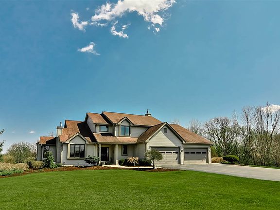 4th image of 1779 Sandale Dr