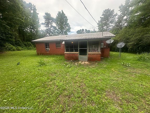 4th image of 17446 Highway 16 E