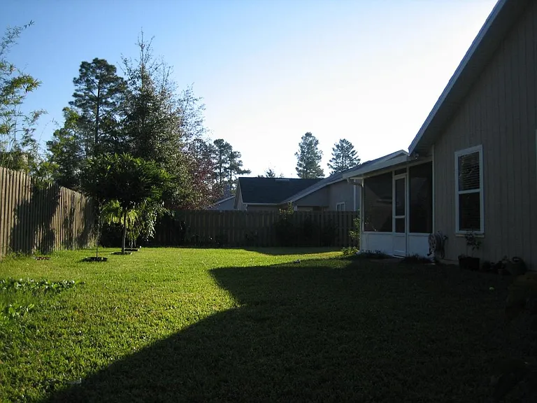 8216 SW 51st Rd — Photo 2