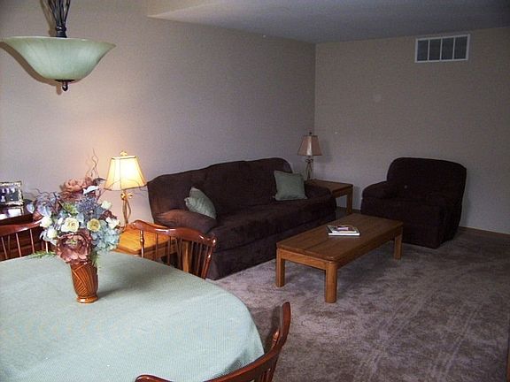 4th image of 1930 Heron Ave Unit B