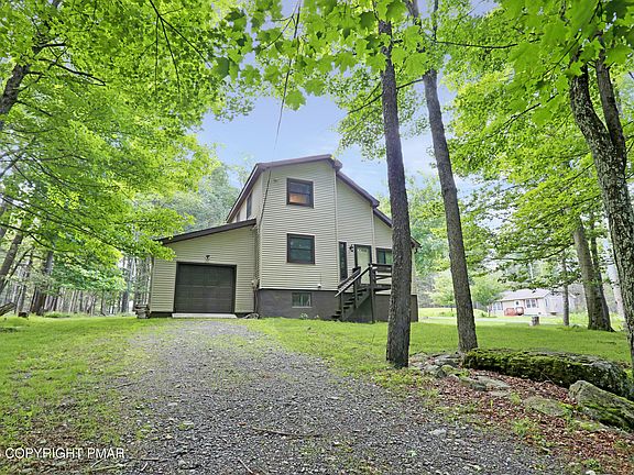 3rd image of 1081 Ponderosa Rd