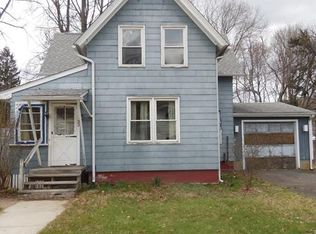 33 Lawrence St, Vernon, CT 06066