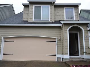 349 NW 209th Ave, Beaverton, OR 97006