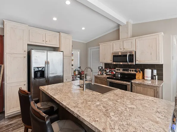 9582 Coral Sea Dr, Fairhope, AL 36532