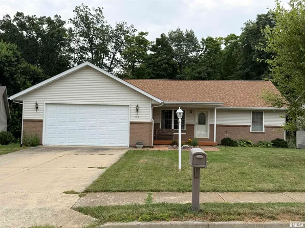143 Elmridge Cir, East Peoria, IL 61611