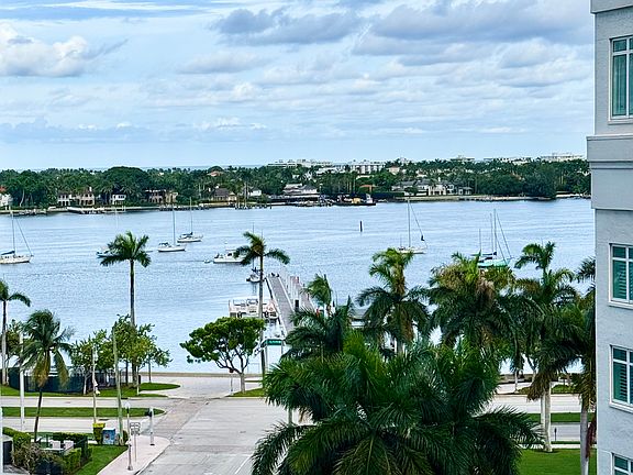 5th image of 255 Evernia St APT 610