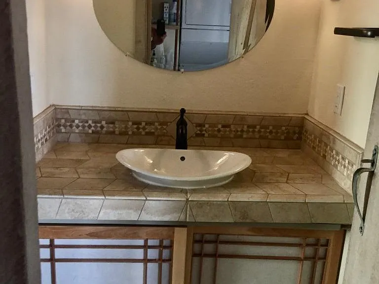 Vanity with shoji doors & lamps