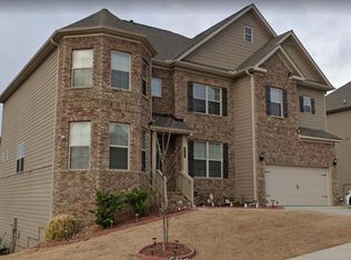 3733 Dragon Fly Ln, Loganville, GA 30052