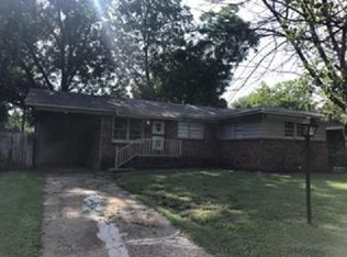 1903 Sea Isle Rd, Memphis, TN 38117