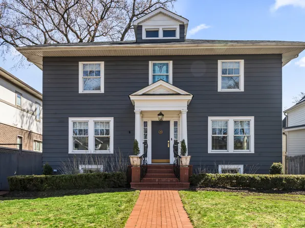 555 Monroe Ave, River Forest, IL 60305