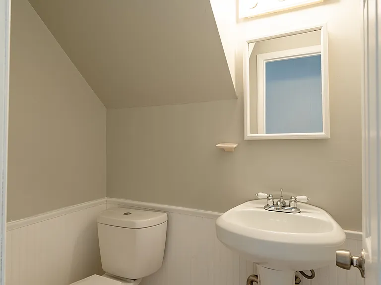Capital View Townhomes — Photo 6