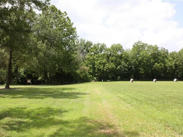 7420 Edgerton Rd, De Soto, KS 66018