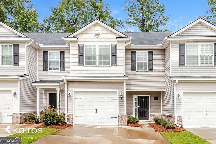 1st image of 613 Ferguson Ln
