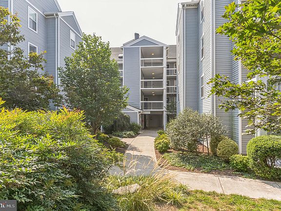 2nd image of 3179 Summit Square Dr #2-E6