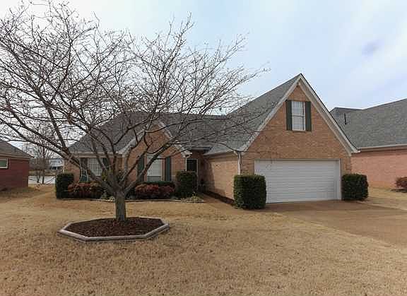 2nd image of 9091 Hickory Dr