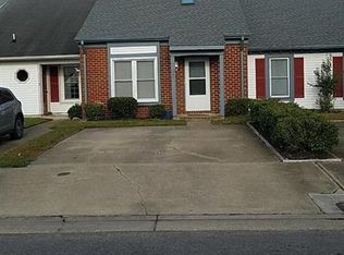 1771 Sword Dancer Dr, Virginia Beach, VA 23454