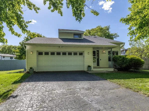 12910 Penn Ave S, Burnsville, MN 55337