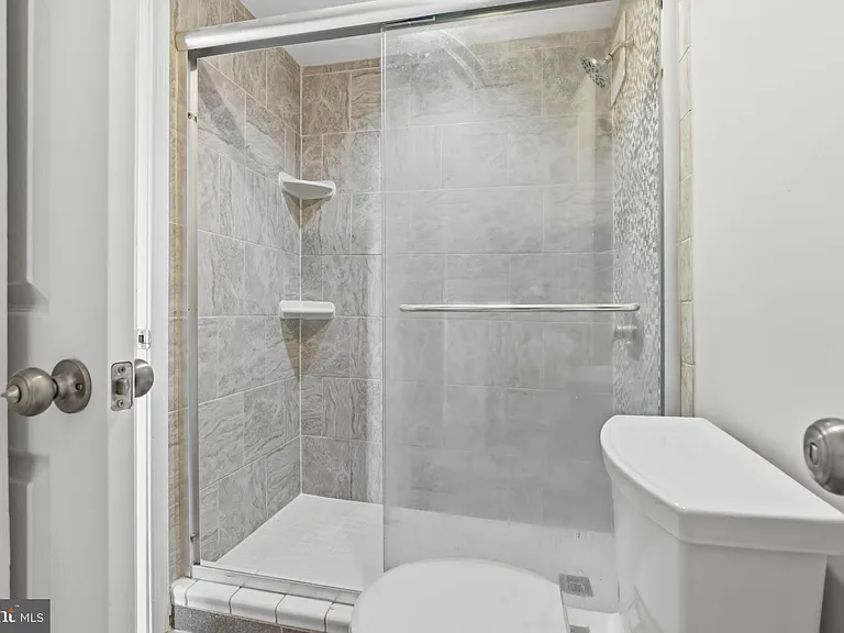 3705 S George Mason Dr #913S — Photo 14