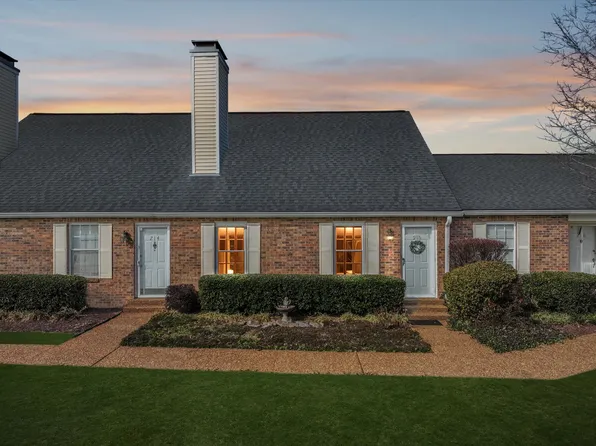215 Cumberland Trce, Nashville, TN 37214