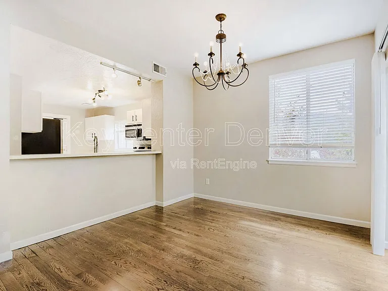 1099 S Walden Way #101 — Photo 8