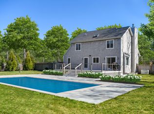 49 Runnymeade Dr, East Hampton, NY 11937