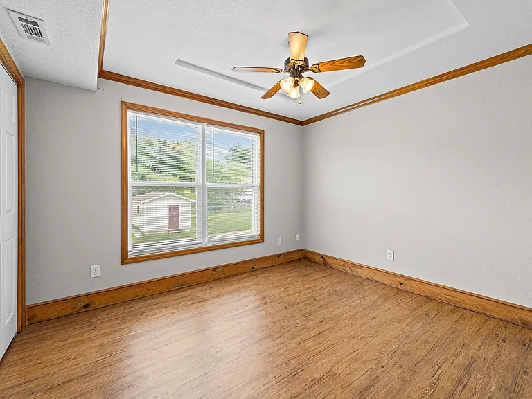 11205 N McGee St #11205 — Photo 8