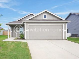 1633 Black Kite Ln, Fort Worth, TX 76140
