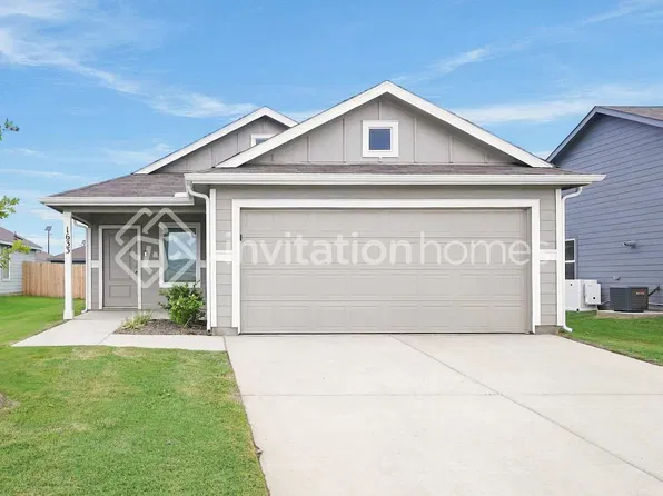 1633 Black Kite Ln, Fort Worth, TX 76140