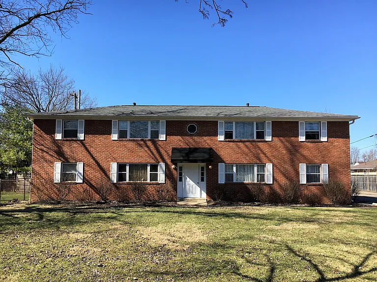 Fairglade Apartments — Photo 10
