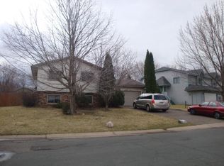 9040 Magnolia Ln N, Maple Grove, MN 55369