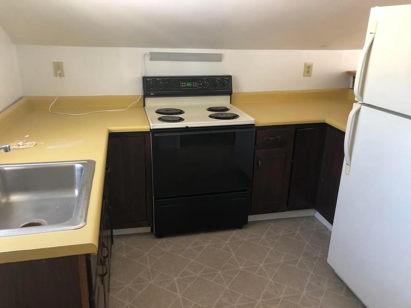 Studio, 350 sqft, $655 — Photo 3