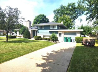 5450 Meadowbrook Dr, Bay City, MI