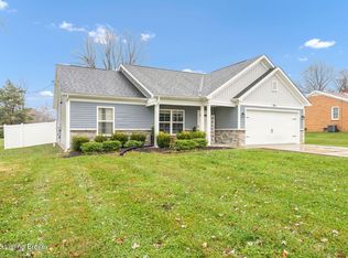 200 Stringer Ln, Mount Washington, KY 40047