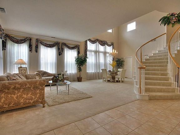 2nd image of 4261 Christian Dr