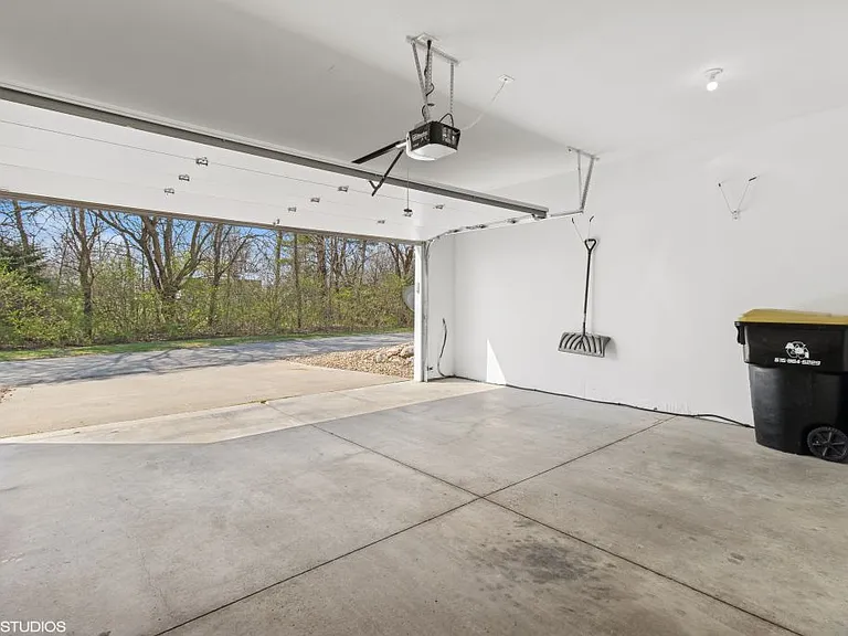 2 car garage