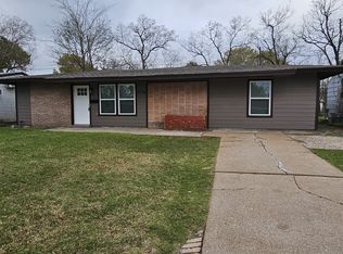 5734 Kenilwood Dr, Houston, TX 77033