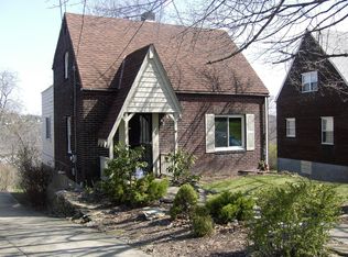 1563 Woodbine St, Pittsburgh, PA