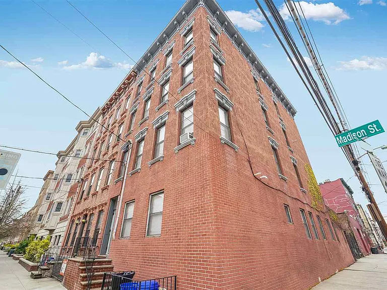 201 Madison St #3N-4 — Photo 39