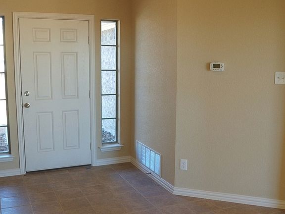 2nd image of 3616 Venera St