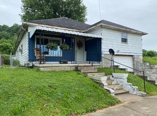 911 S 9th St, Ironton, OH 45638