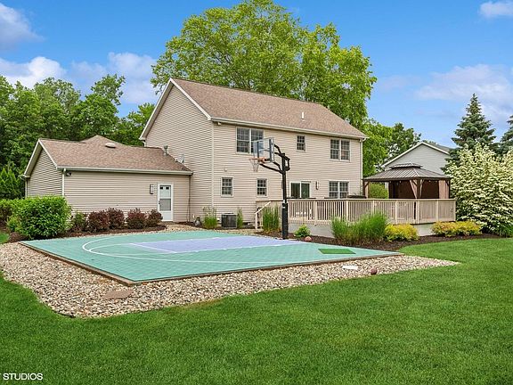 3rd image of 3545 Wyndwicke Dr