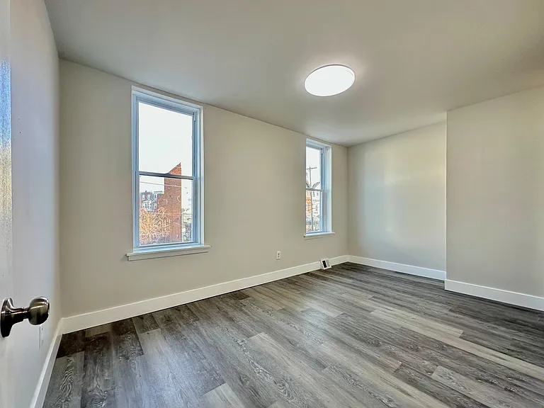 3120 Haverford Ave — Photo 13