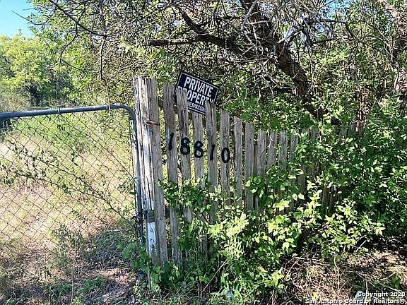 2nd image of 18810 County Road 5733